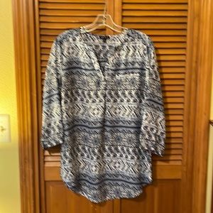 Sami & Jo 3/4 length sleeve blouse.